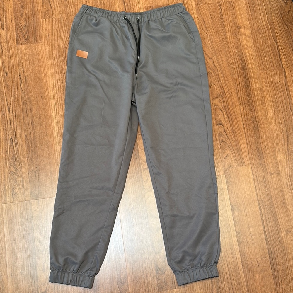 Men's Gray Jogger Pants